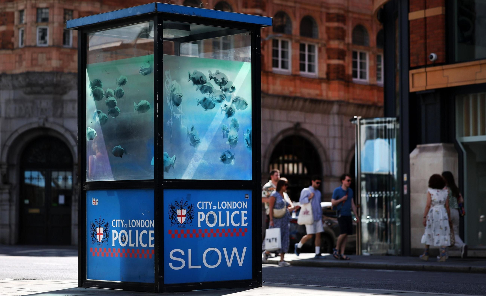 La serie animal del artista Banksy, al completo