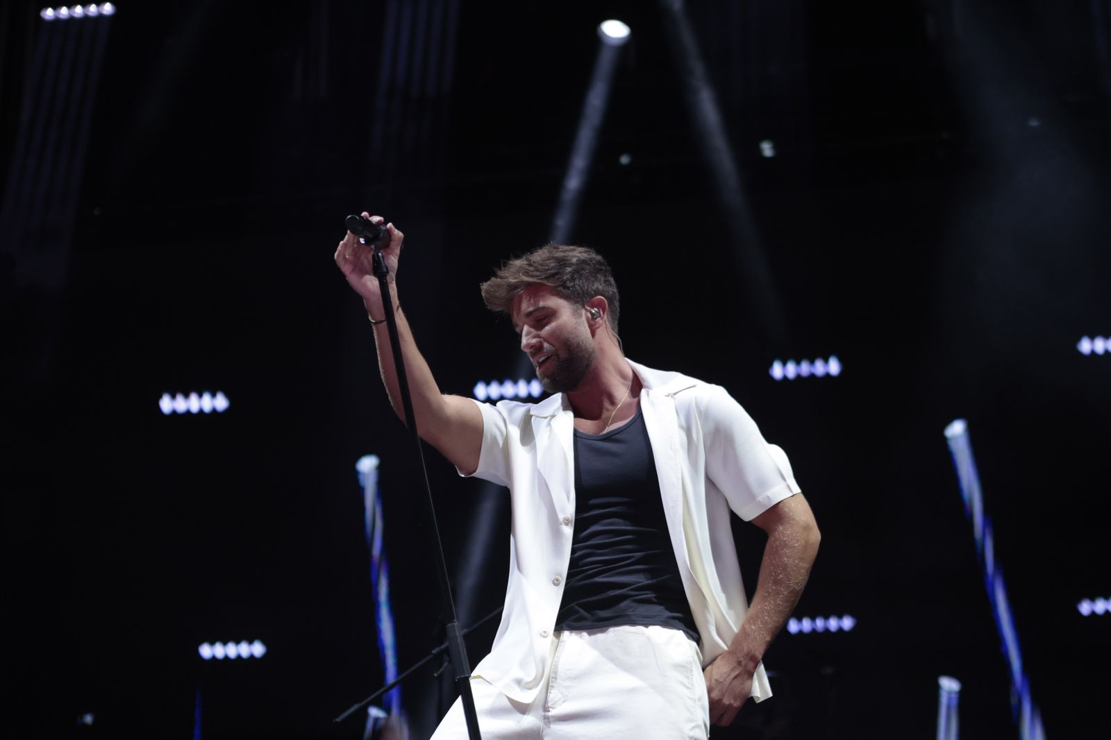 Las imágenes del concierto de Pablo Alborán en la Maestranza