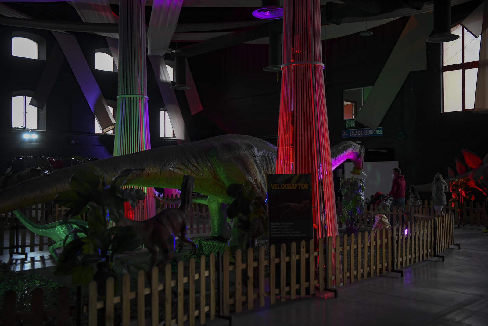 Dinosaurs Tour, la mayor exposición de dinosaurios animatrónicos, en Granada