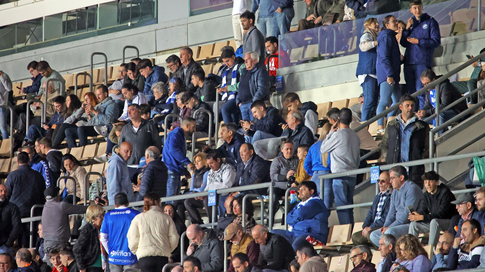Búscate en el Xerez DFC - Ceuta B en el Municipal de Chapín en Jerez