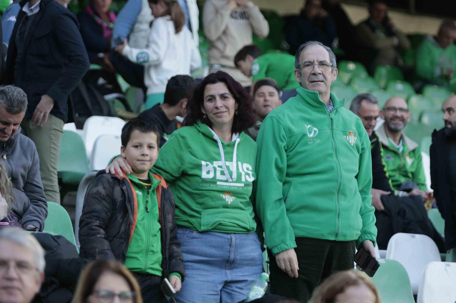 Búscate en las gradas del Villamarín