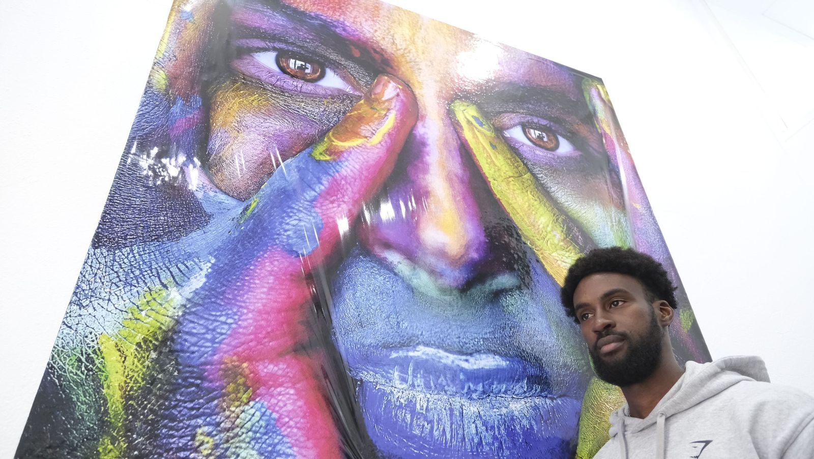 Noesso forma y acompaña a personas en riesgo de exclusión social, en imágenes