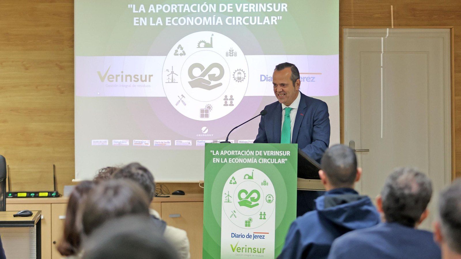 Imágenes de la jornada 'La aportación de Verinsur a la economía circular'