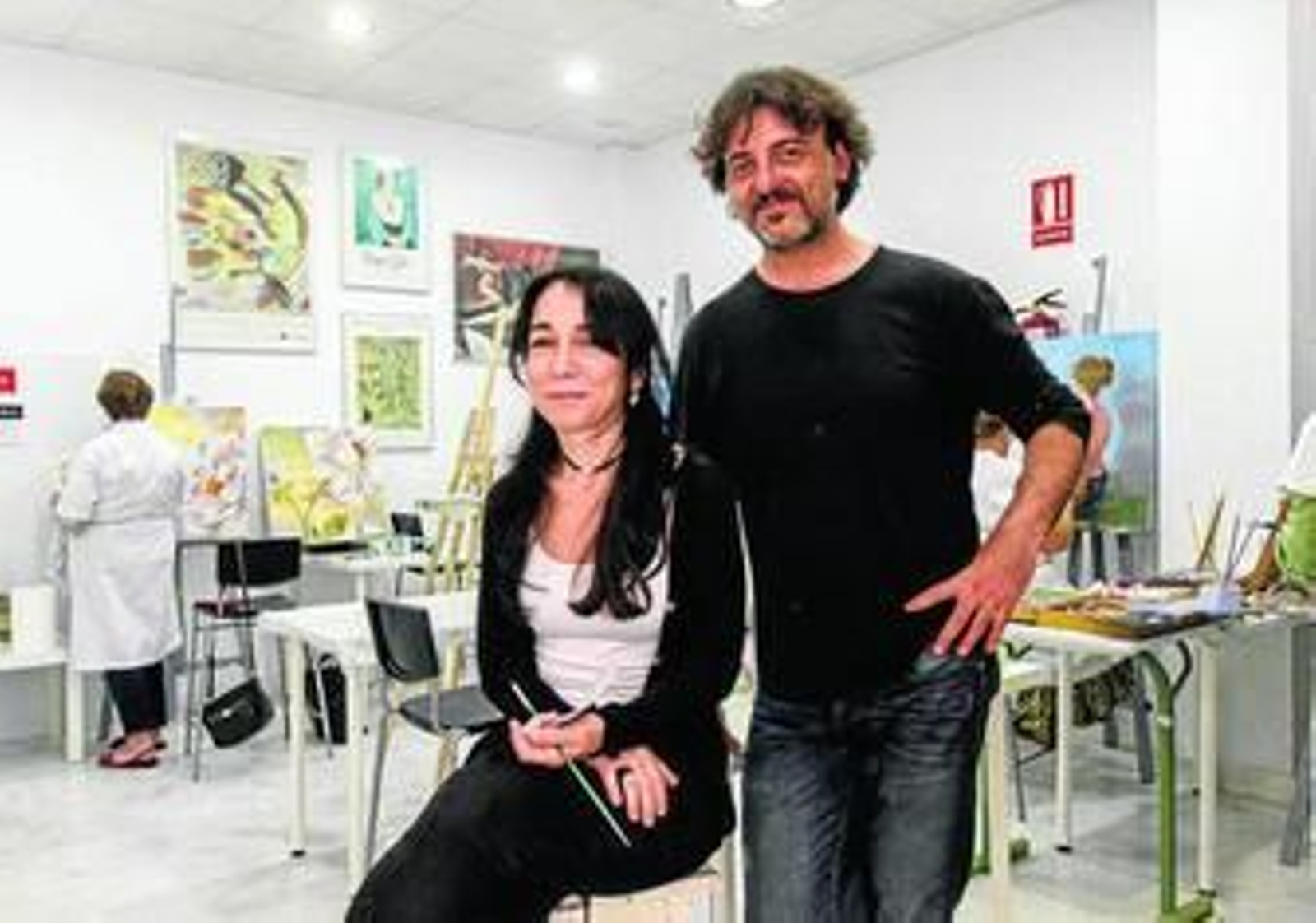Gracia Gavira y Gerónimo Bocuñano, en un descanso de sus clases de pintura.
