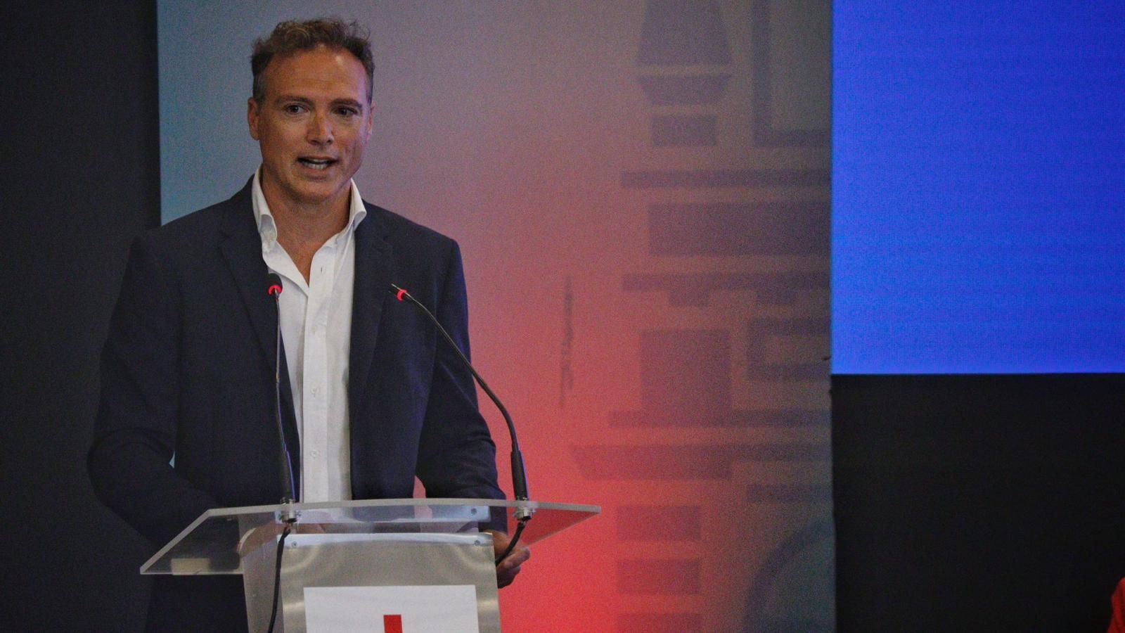 Gran acogida de la IV Feria de Empleo de Cruz Roja