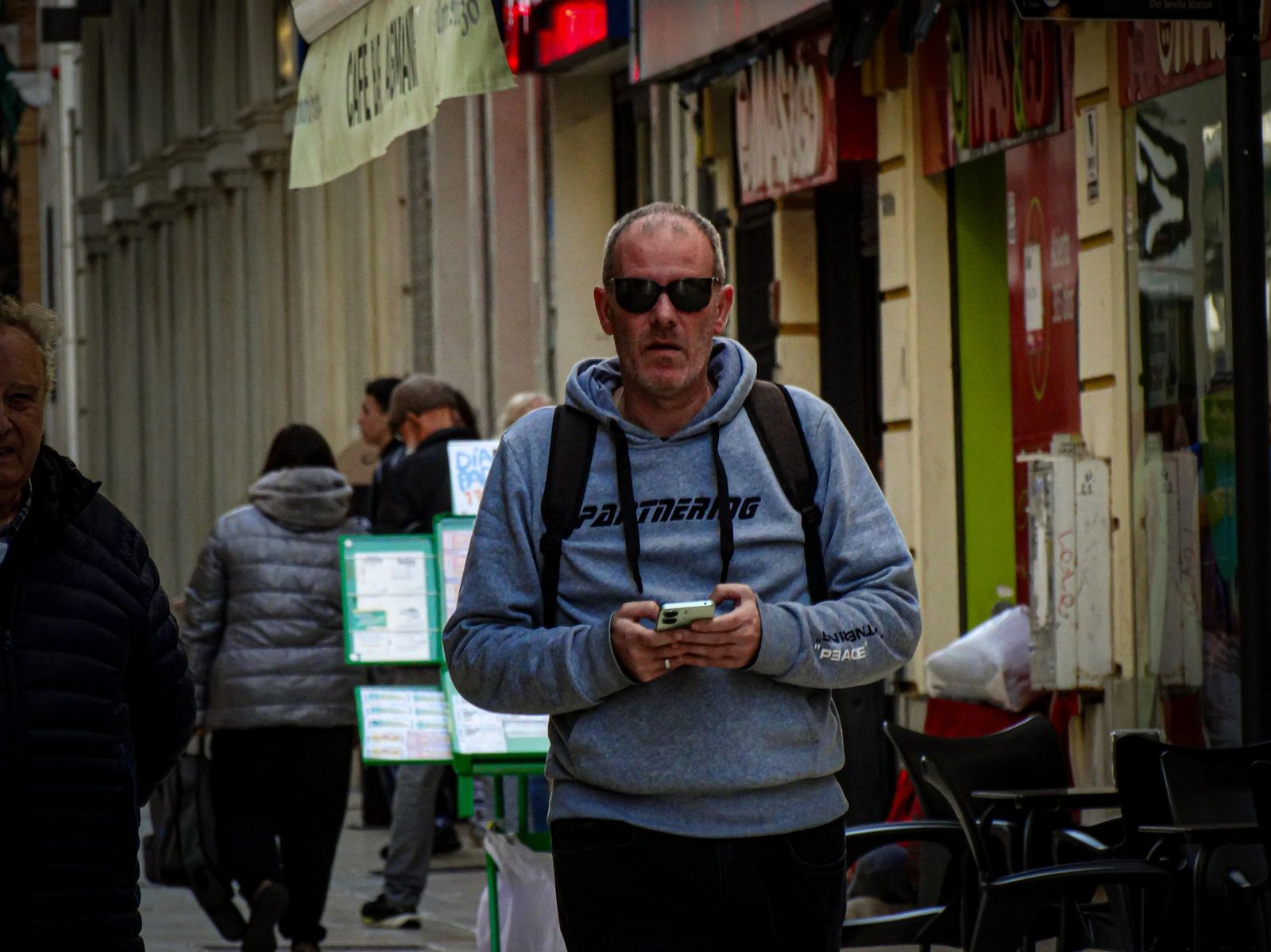 Ambiente en las calles del centro, en fotos