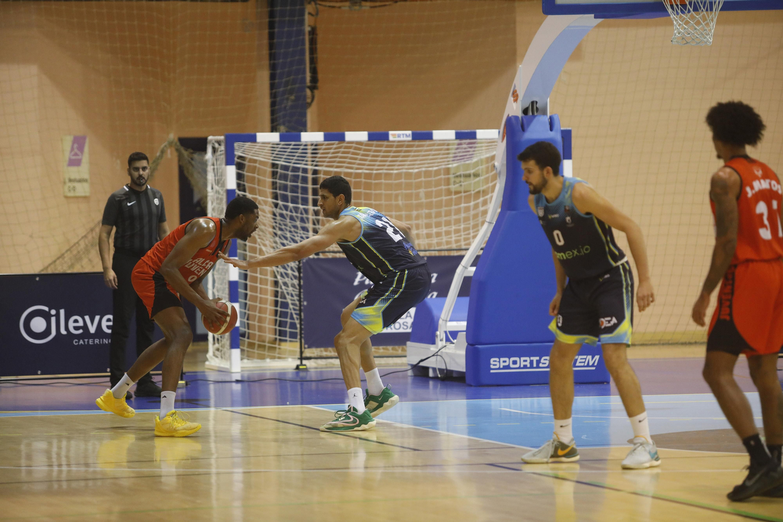 Las fotos del Udea Algeciras - Juventud Alcalá