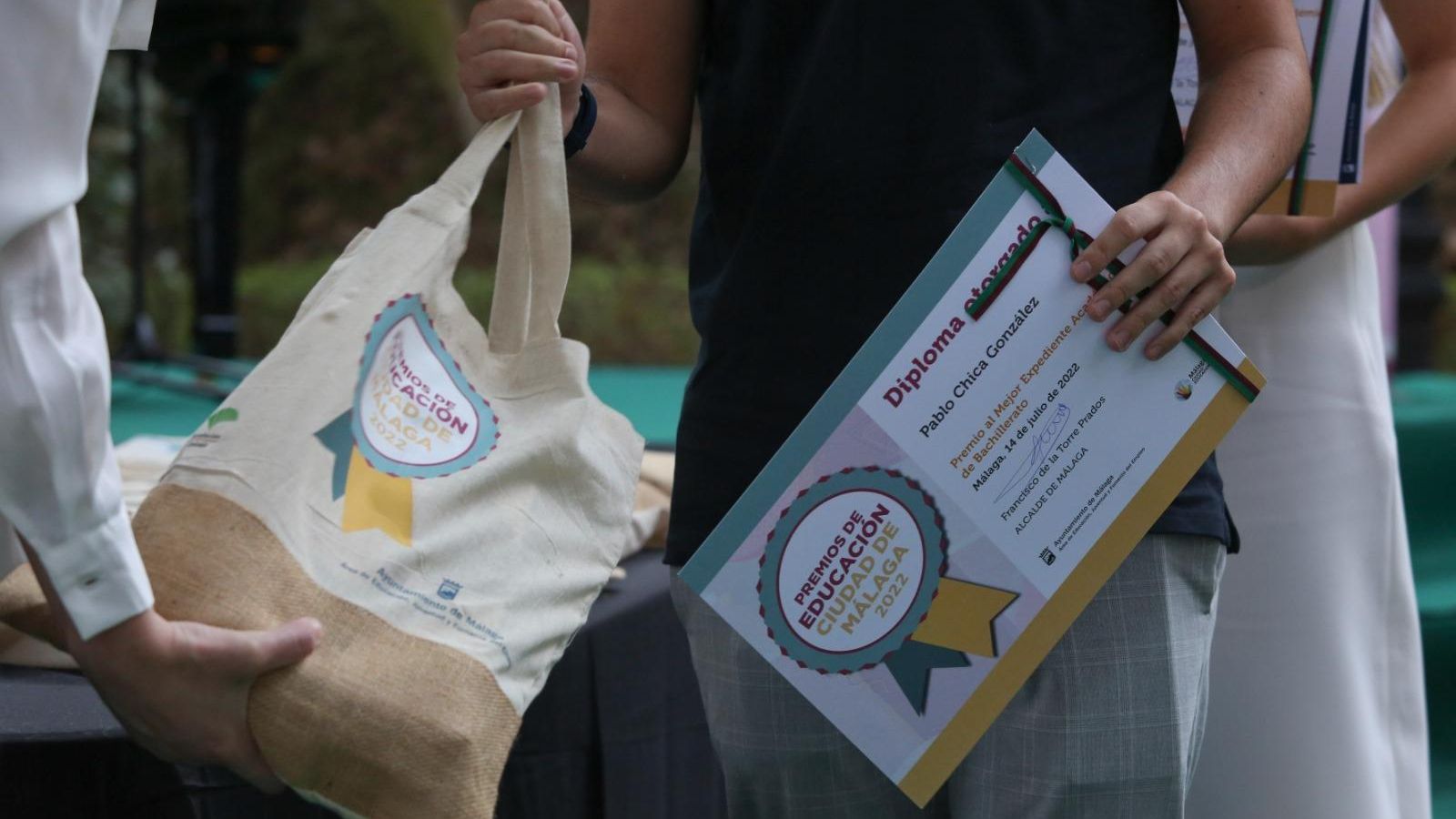 Los obsequios que se han entregado a los 153 jóvenes