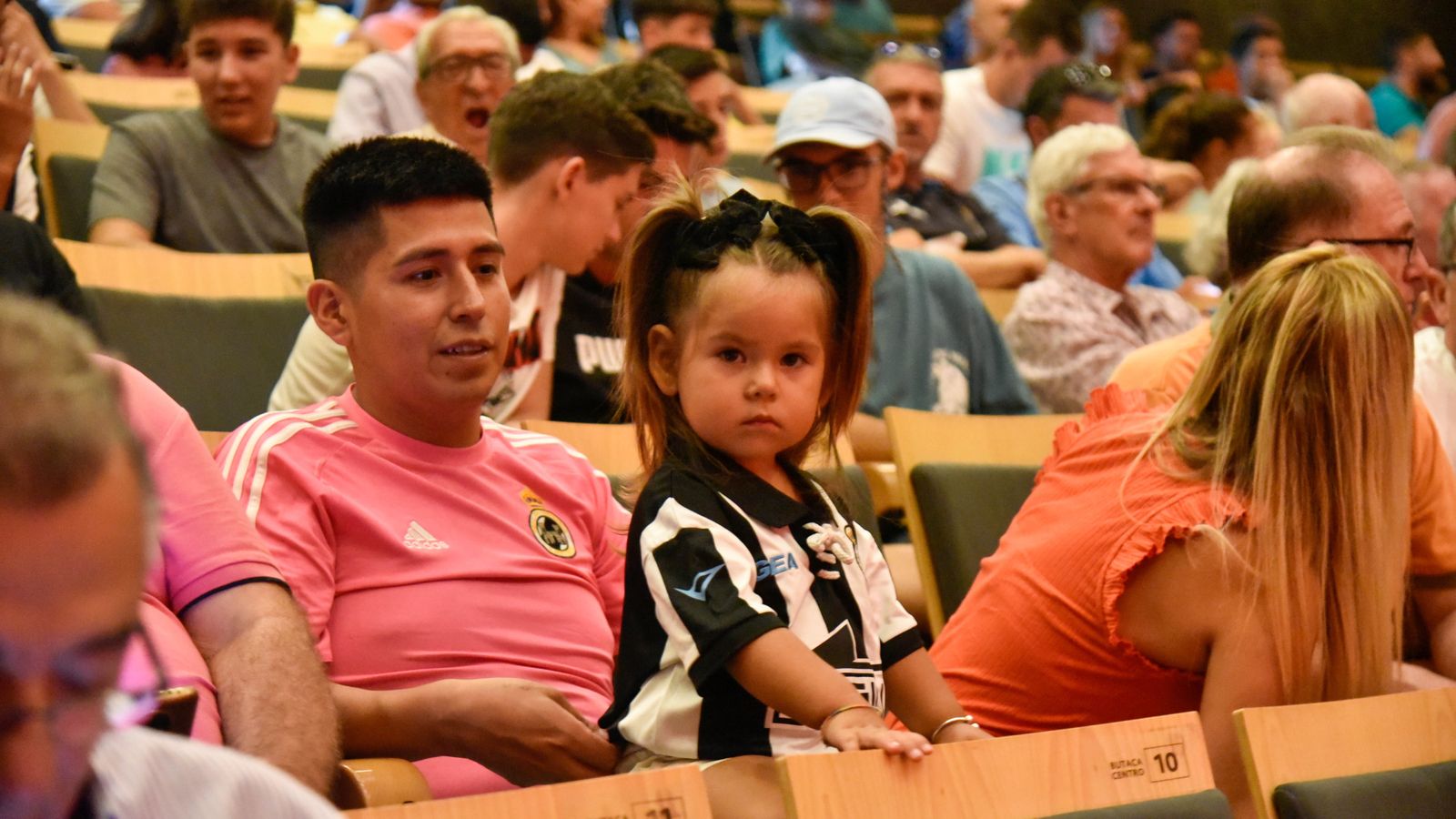 Las fotos de La I Gala de la Rela Balompedica Linense