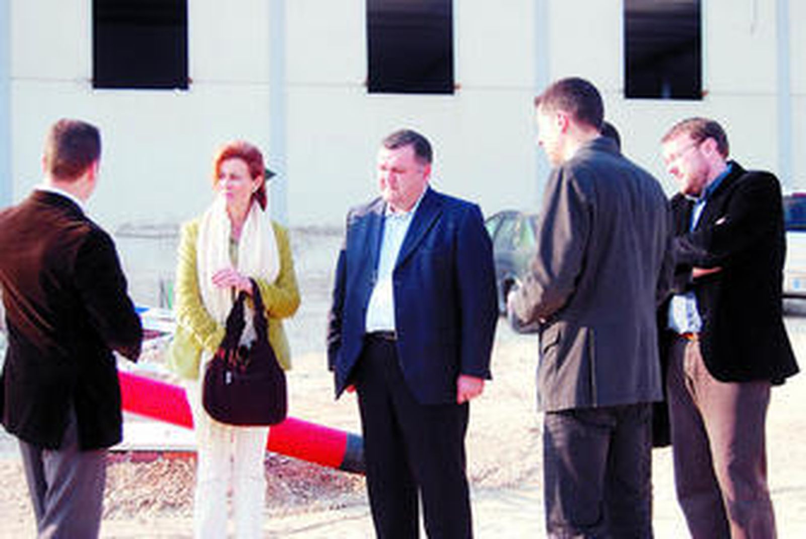 Un momento de la visita del delegado de Agricultura a Priego.