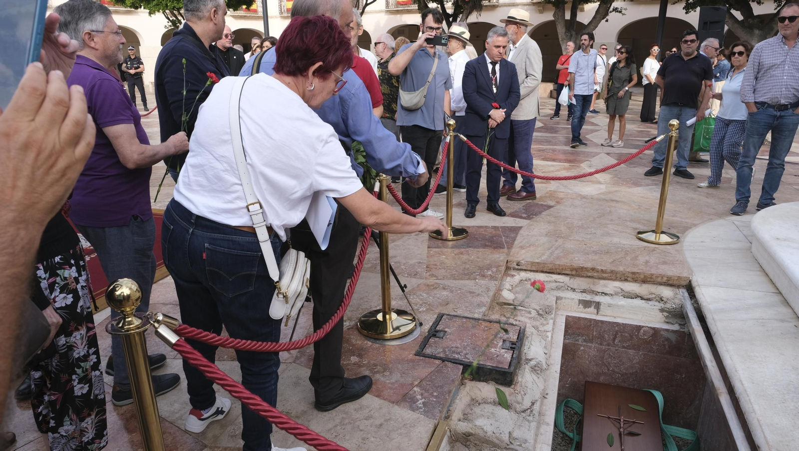 El regreso de los restos de los Coloraos a la Plaza Viaje, en imágenes