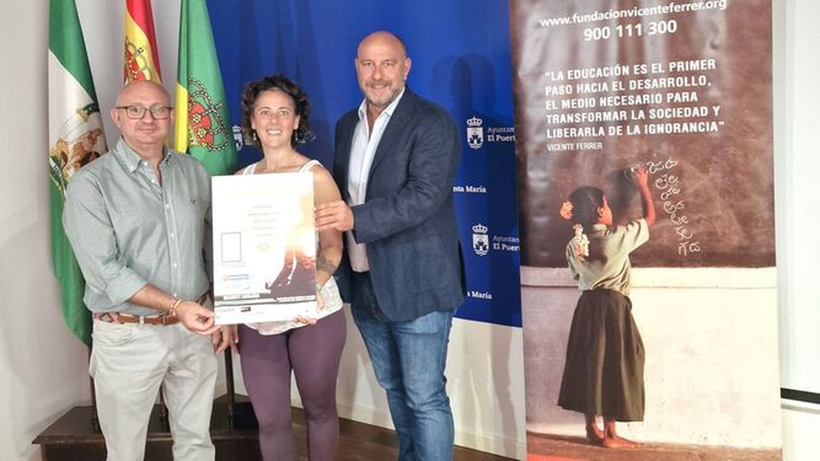 La presentación del cartel anunciador del evento solidario.