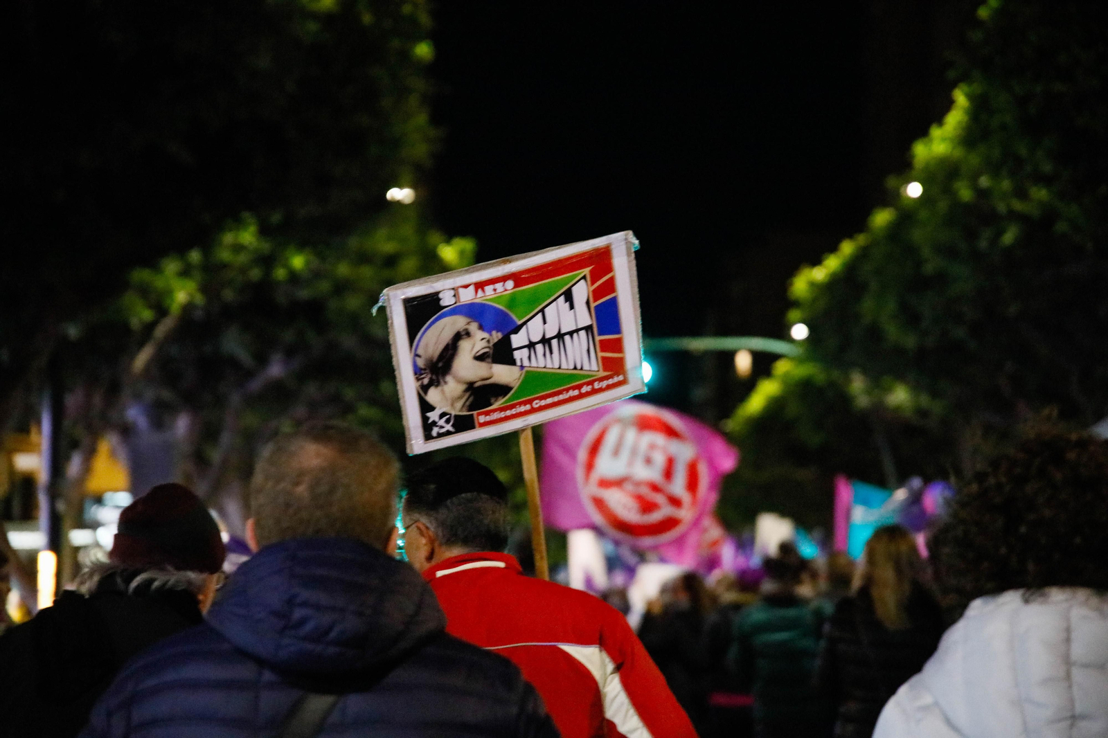 Galería de imágenes por el día de la mujer en Almería