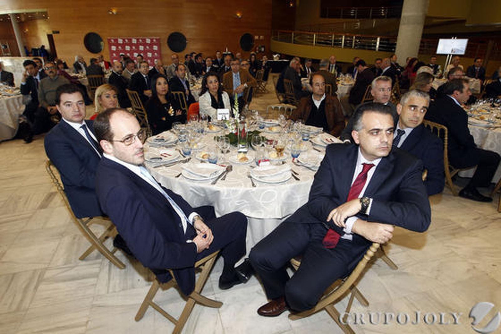 Germán Ortigas, Pedro Martín, María José Dumont, Cariño Trujillo, Irene Moreno, José Barragán, Juan Carlos Correa, Rafael Cortés y Enrique Fernández.

Foto: Maria de la Cruz/ Pepe Villoslada
