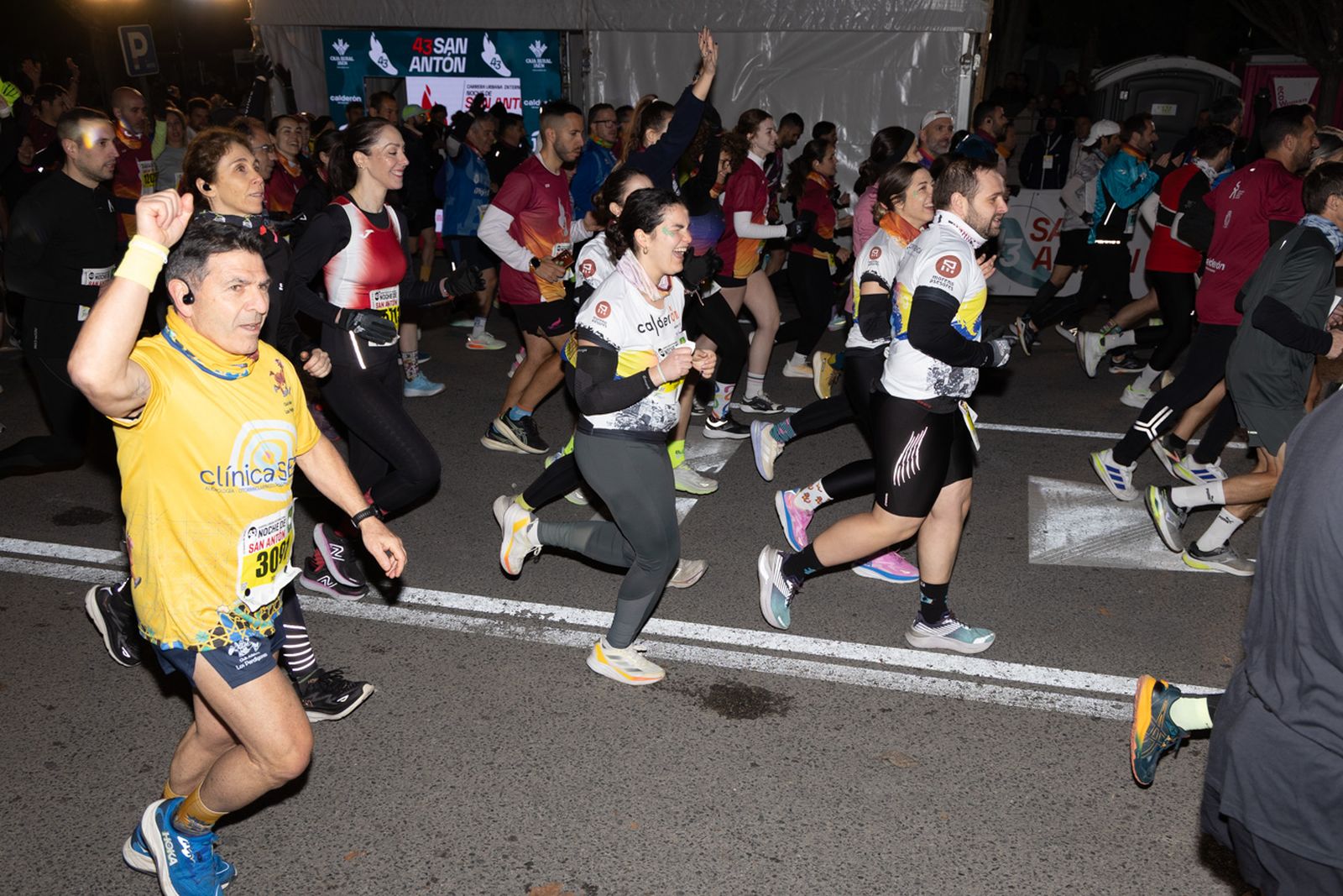 Encuéntrate en la salida de la Carrera de San Antón 2026, en imágenes (2)