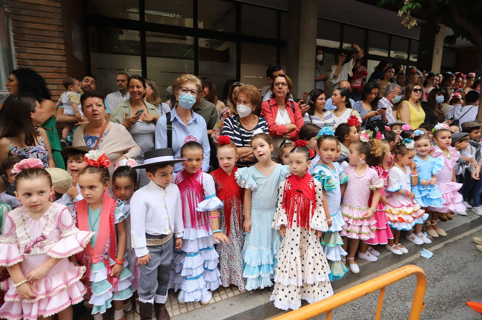 Imágenes de Emigrantes a su paso por el colegio Santo Ángel
