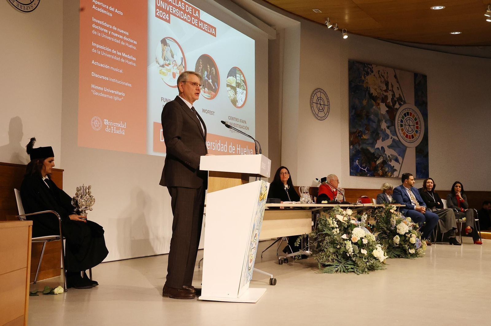 Imágenes del acto de conmemoración del Día de la Universidad de Huelva