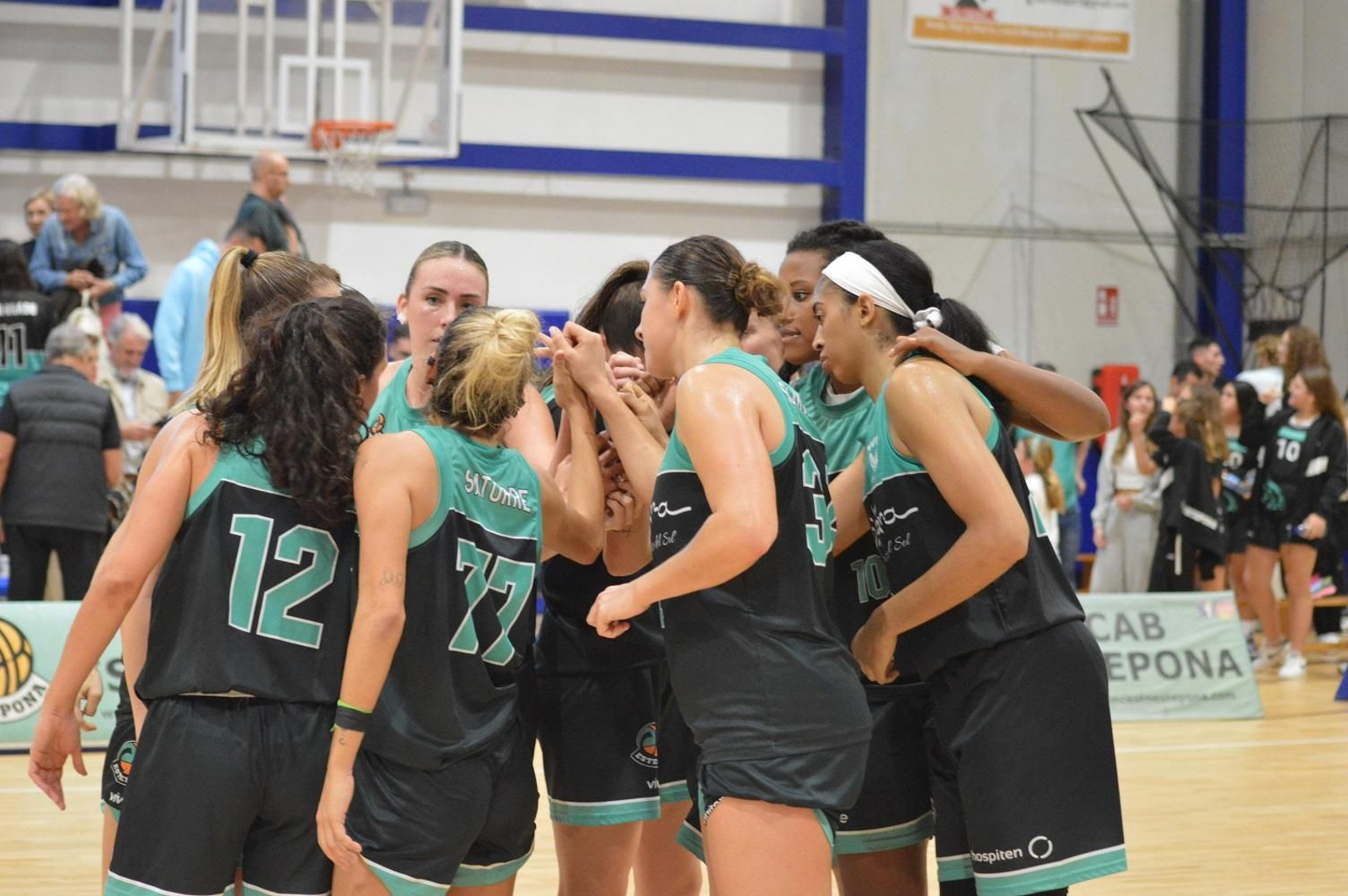 El CAB Estepona hace piña.