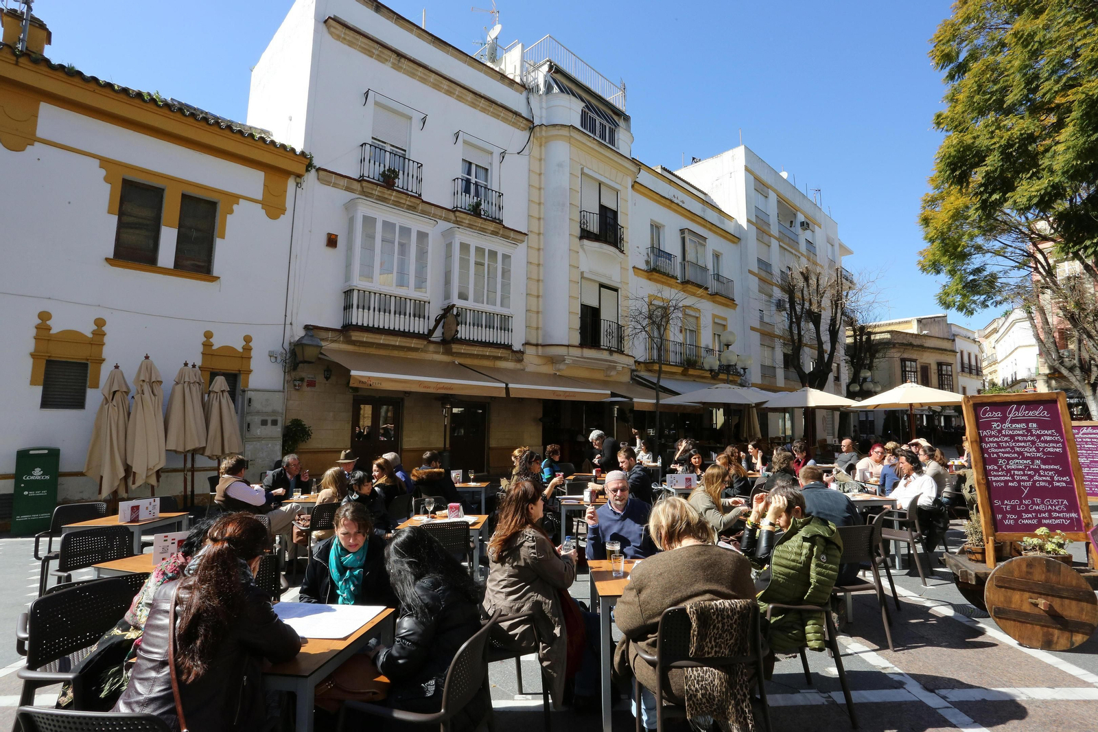 Fotografía de archivo de la plaza Plateros de Jerez.