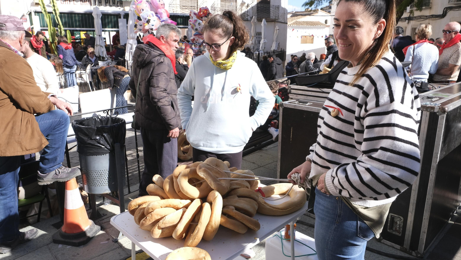Los vecinos de Lubrín se echan a las calles por San Sebastián