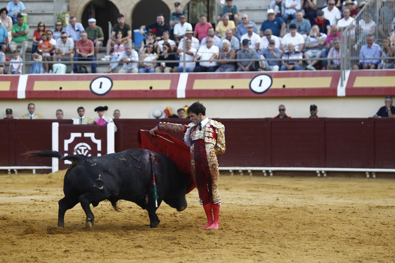Corrida de toros en Vera, en imágenes