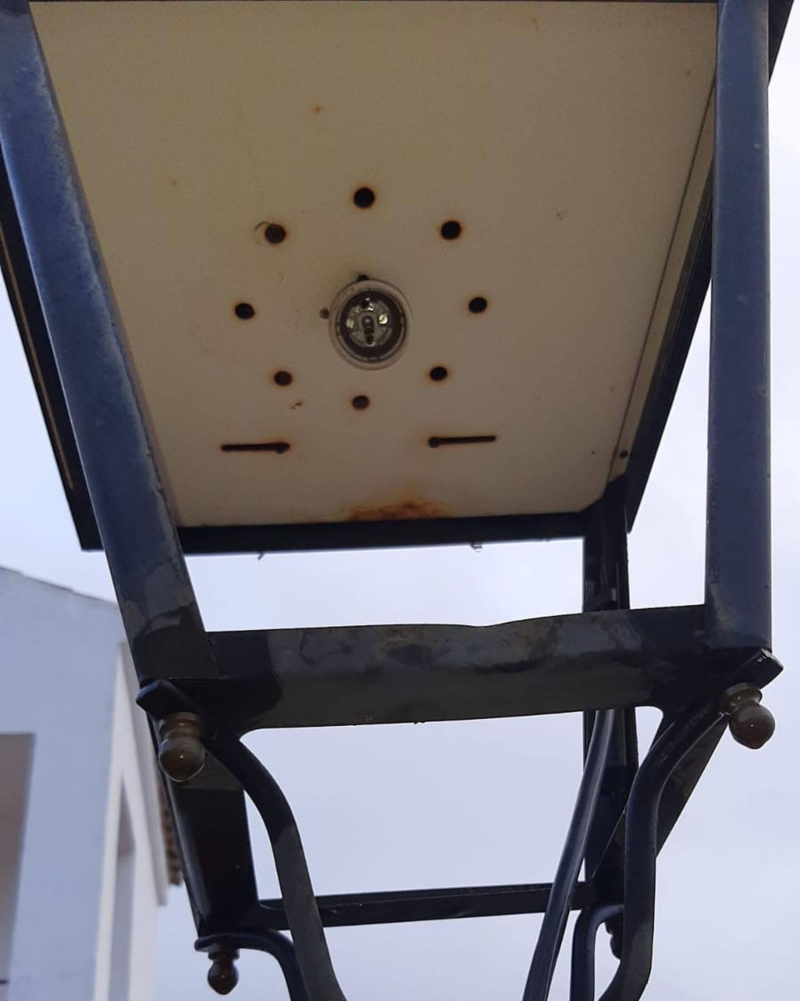 Bombillas robadas en Medina Sidonia