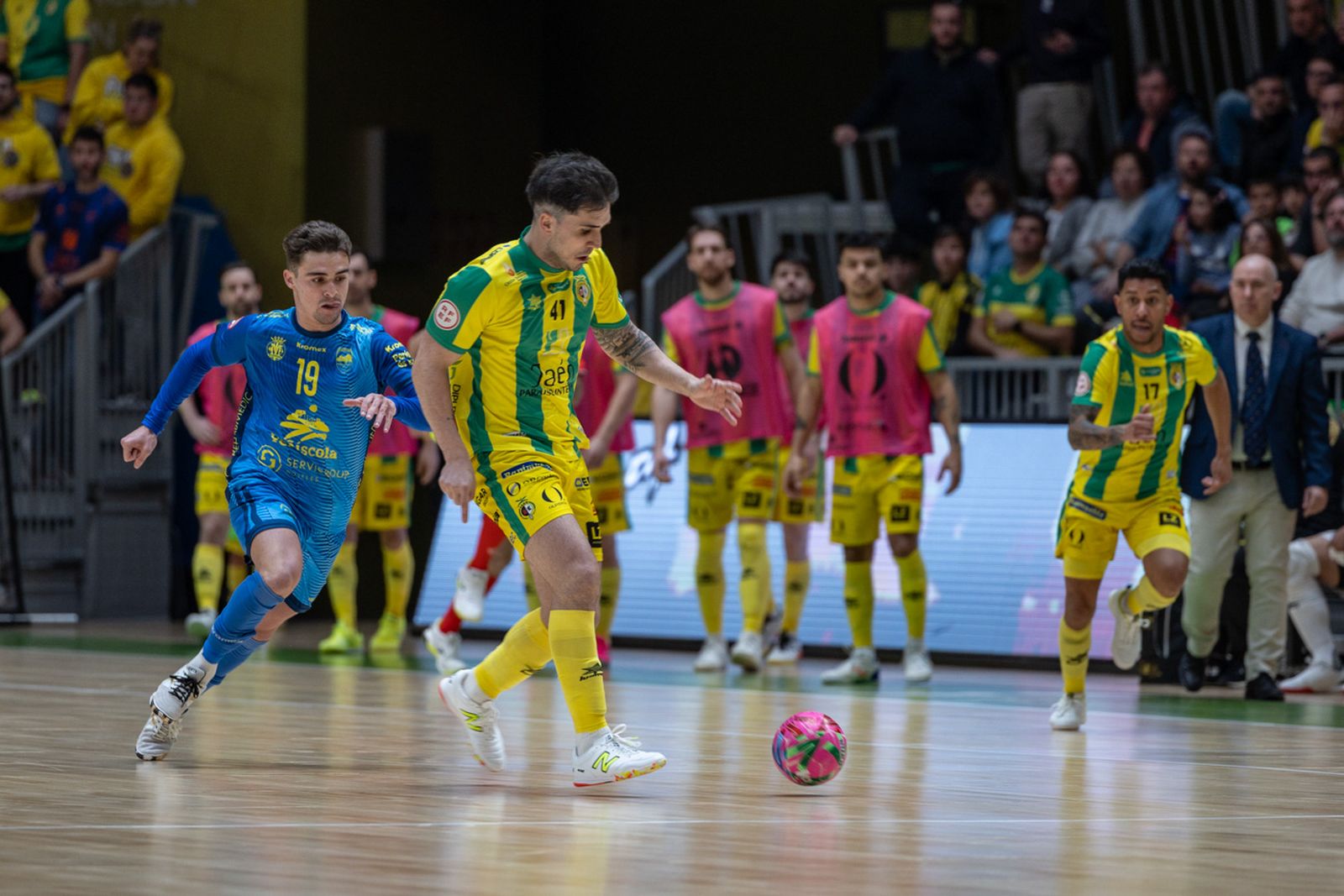 Las mejores imágenes del empate entre Jaén Paraíso Interior FS y Servigroup Peñíscola