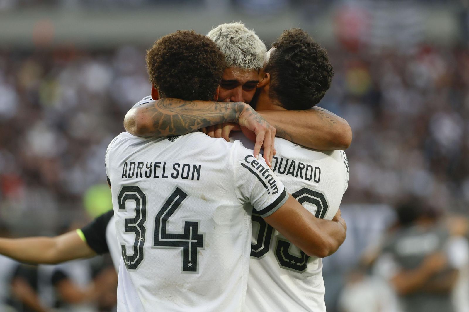 Las fotos de una final de la Libertadores histórica; Botafogo, campeón con 10, ante Atlético Mineiro