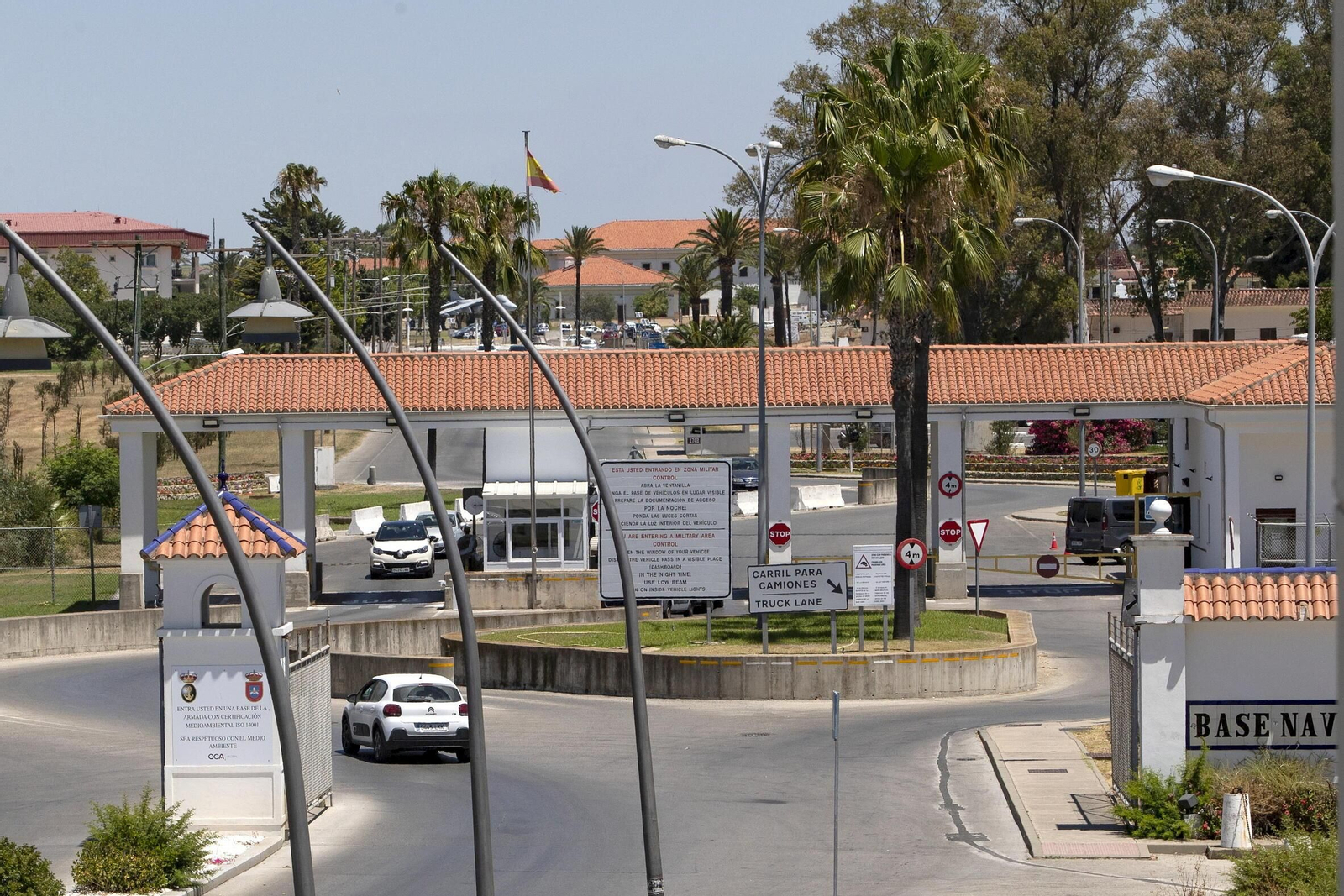 Entrada a la Base Naval de Rota