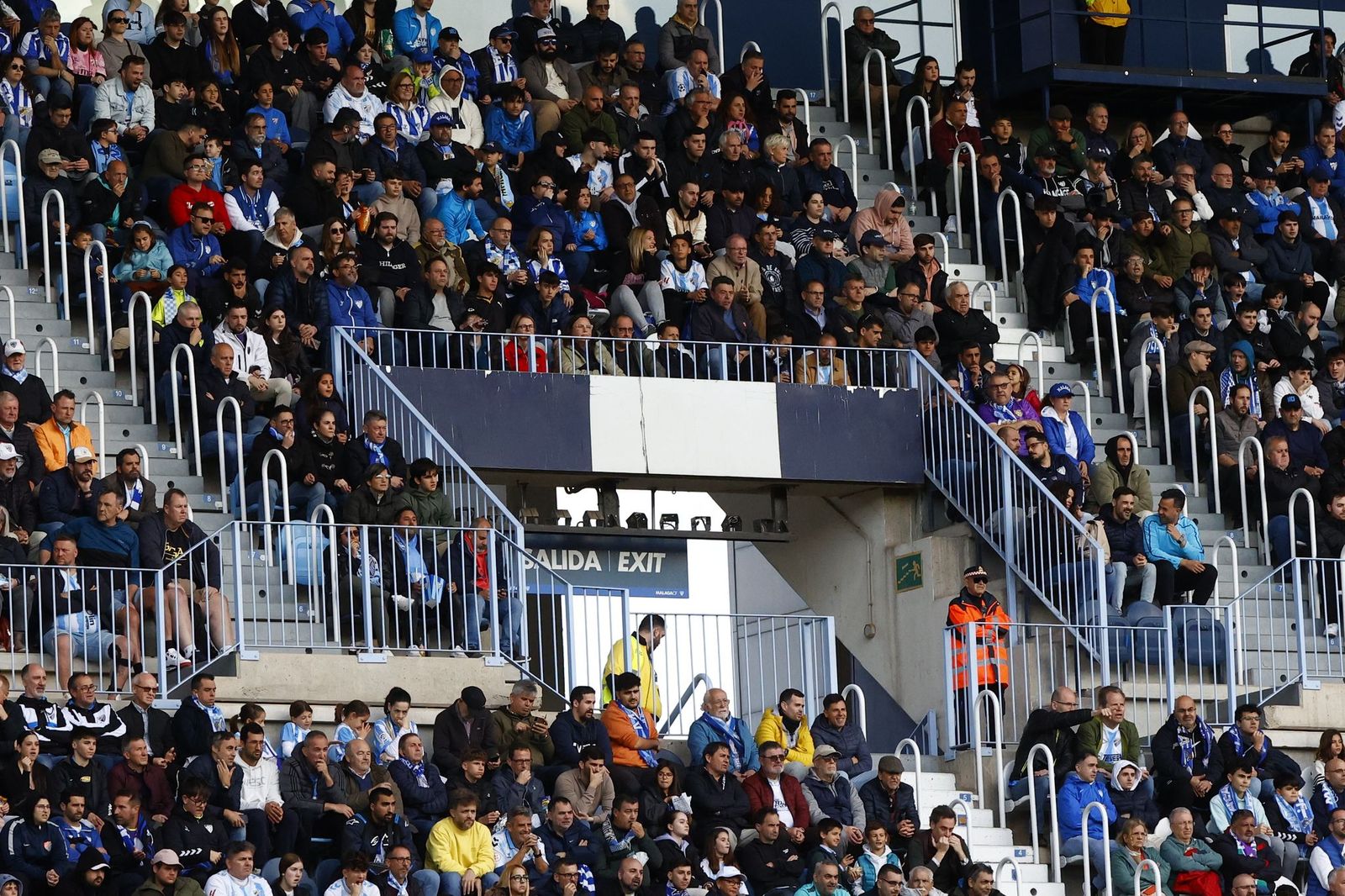 Búscate en La Rosaleda durante el Málaga CF-Racing de Ferrol