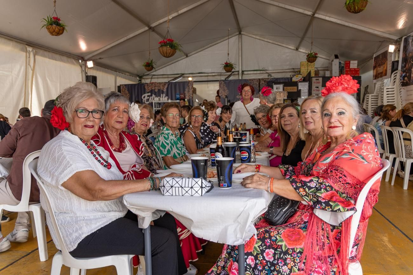 Las casetas de la Feria se llenan de comidas