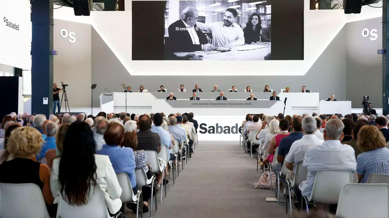 Junta general extraordinaria de accionistas de Banco Sabadell.