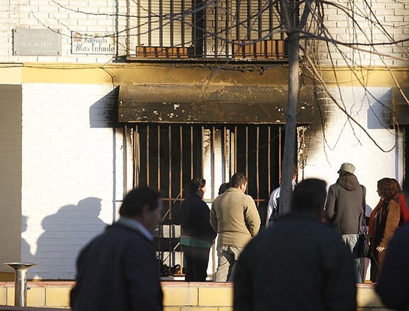 Un matrimonio fallecido y dos personas heridas en un incendio en Moriles
