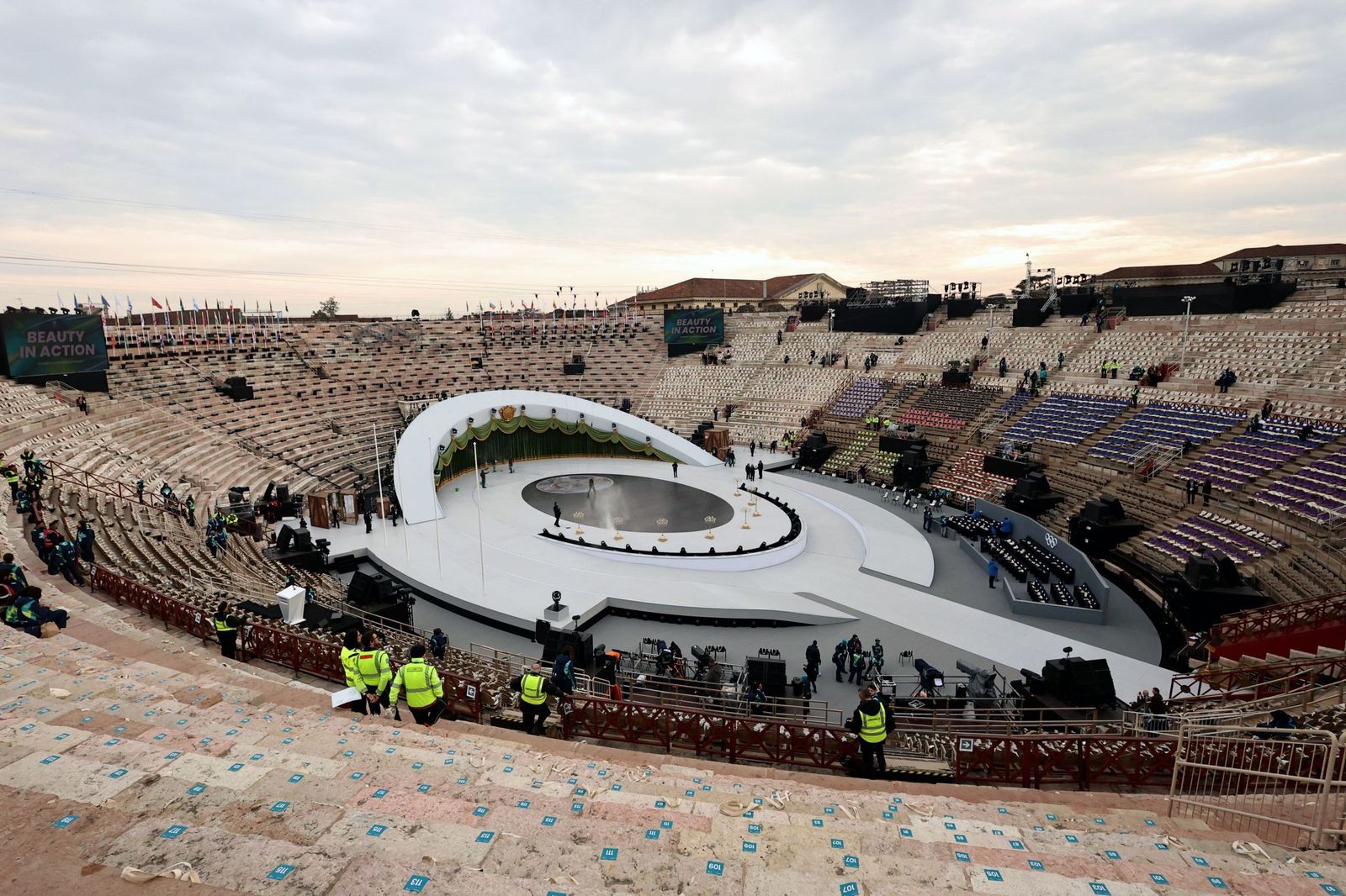 Las mejores fotos de los Juegos Olímpicos de invierno Milán Cortina d'Ampezzo 2026 | Ceremonia de clausura y jornada 17 y última
