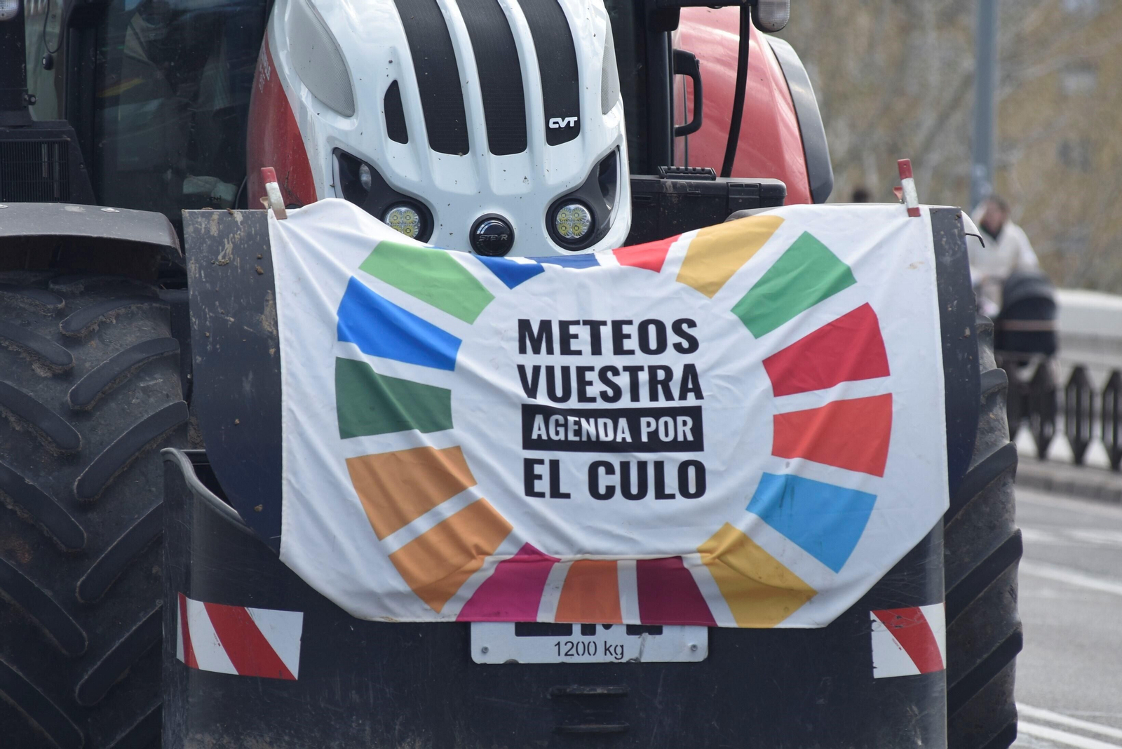 La protesta de los agricultores de Córdoba, en imágenes