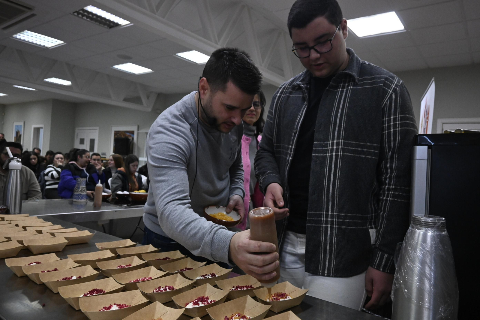 Jornada de cocineros en la Escuela de hostelería Virgen de Belén, en imágenes