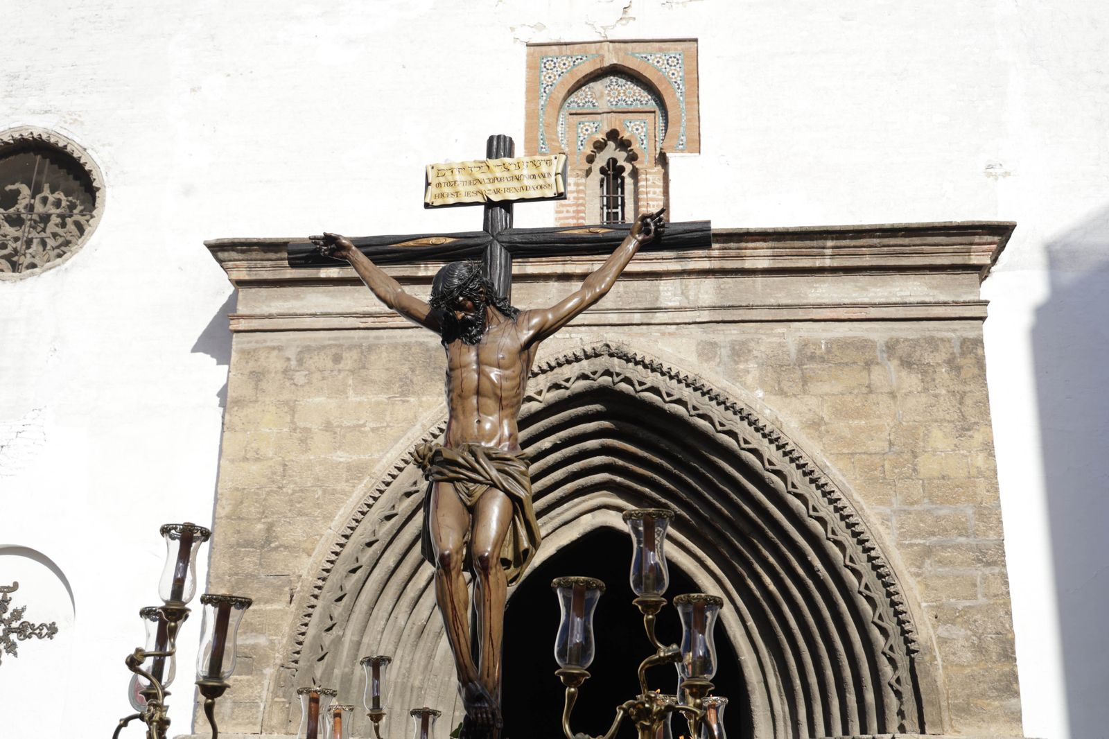 Las imágenes del Vía Crucis de las Hermandades