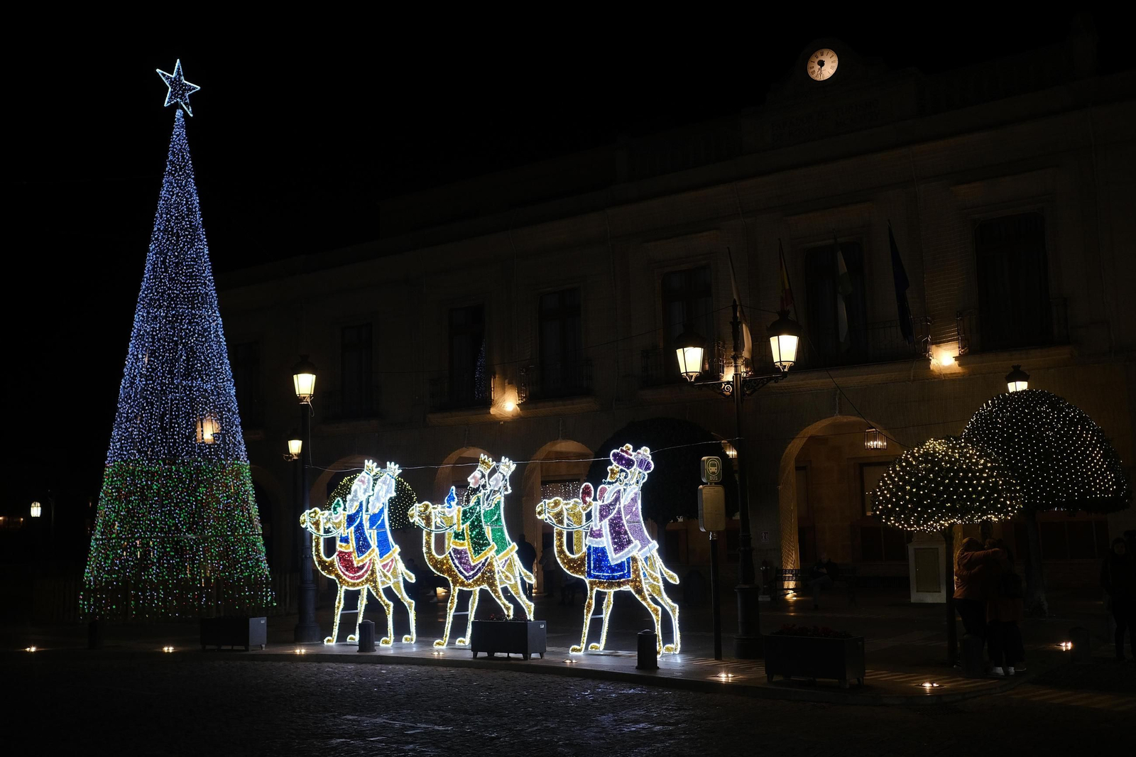 El alumbrado especial de Navidad de Ronda, en fotos