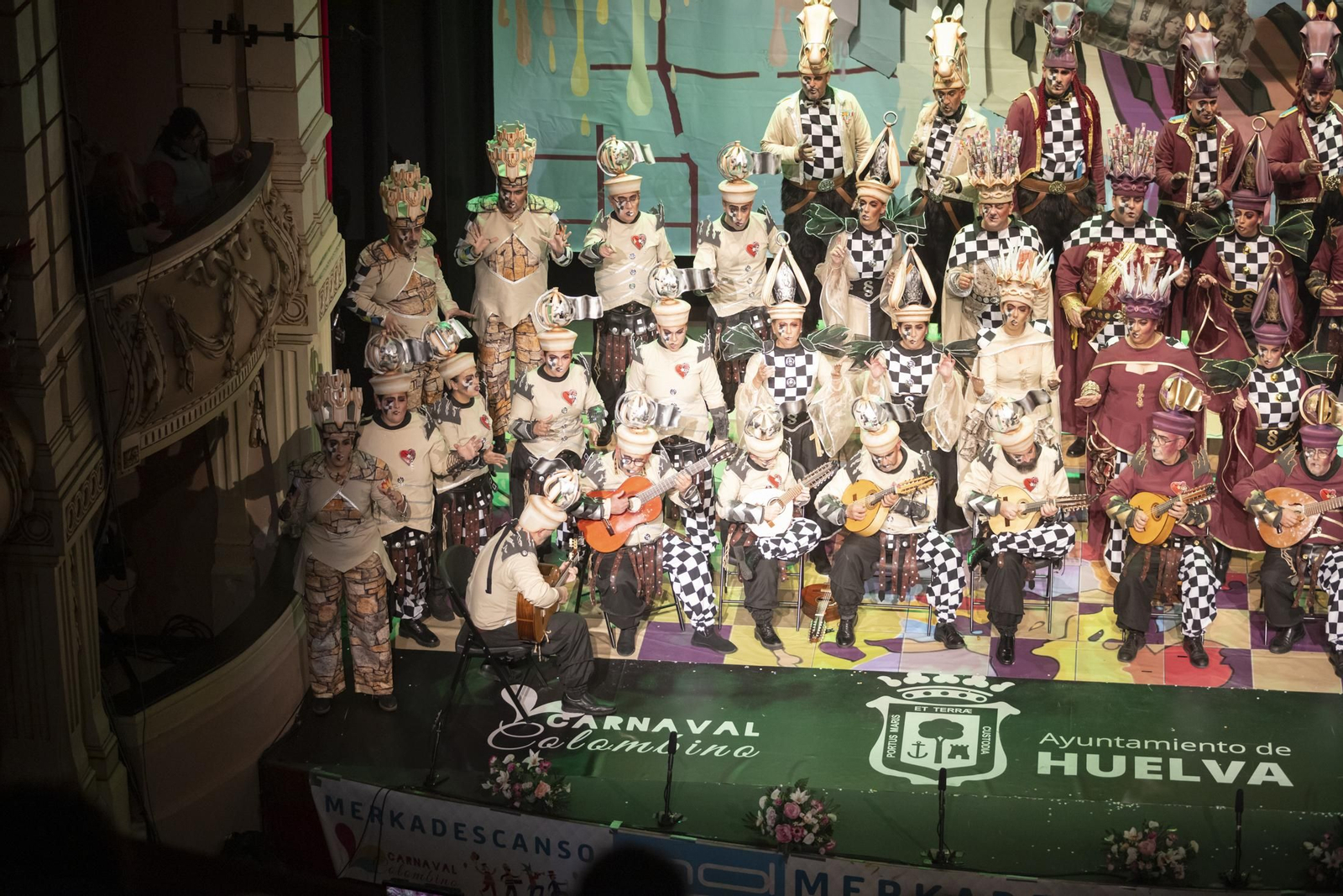 La cuarta jornada de semifinales del Carnaval de Huelva, en imágenes