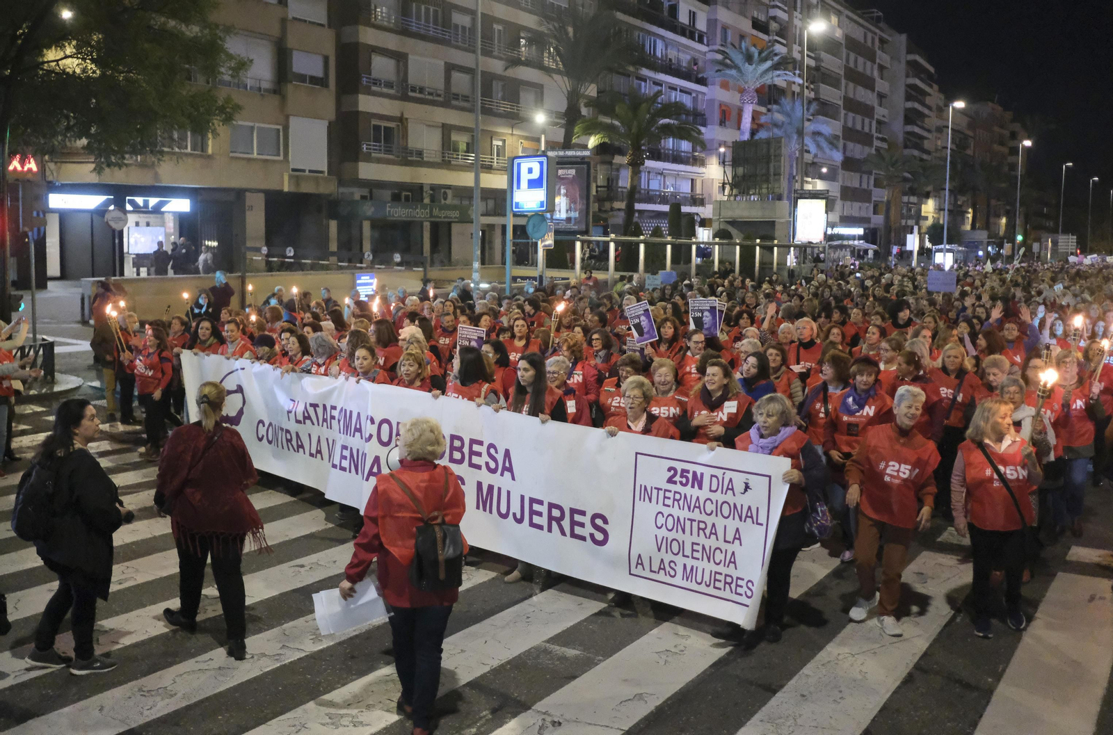 La manifestación en Córdoba contra la violencia de género, en fotografías