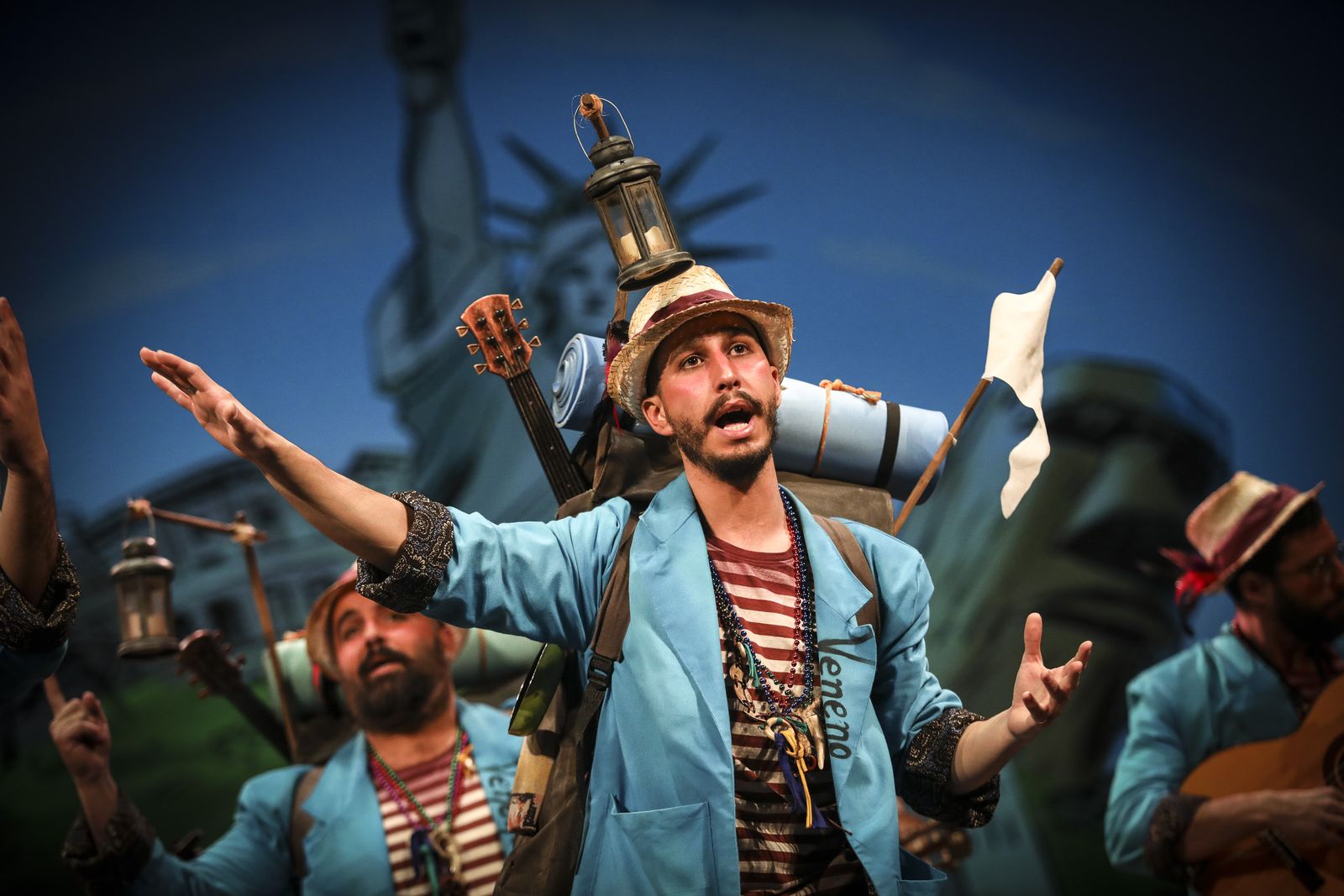 Chirigota Los activistas se la dan de artistas