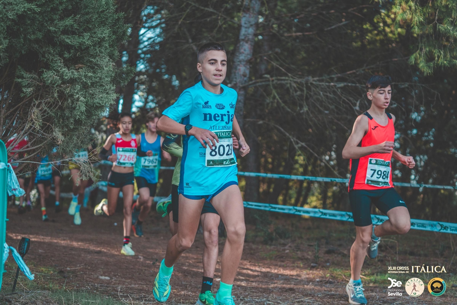 Búscate en las fotos del Cross de Itálica 2025 | 7