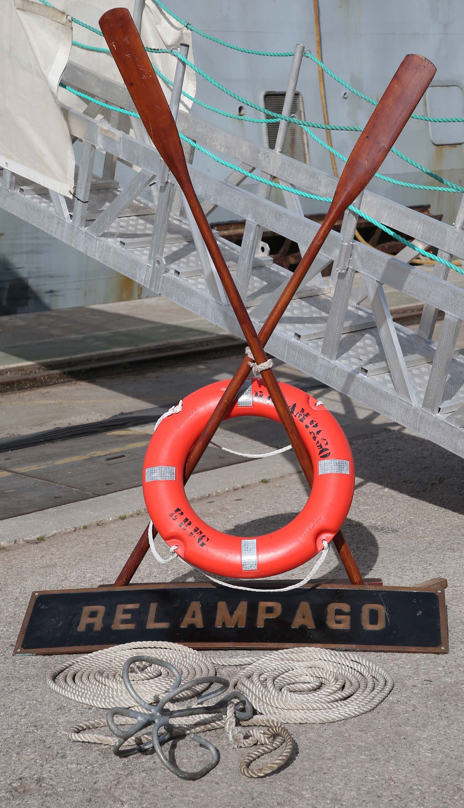 Fotos del Buque de Acción Marítima 'Relámpago' de la Armada Española en Algeciras