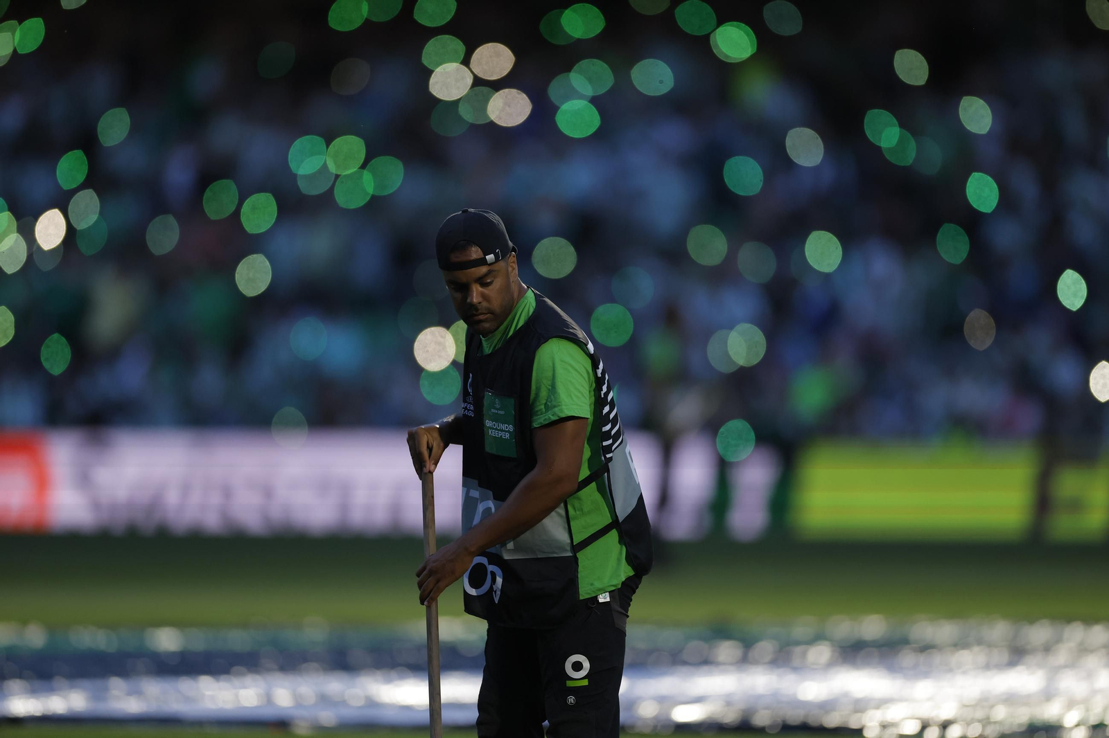 Búscate en las fotos del Betis - Jagiellonia