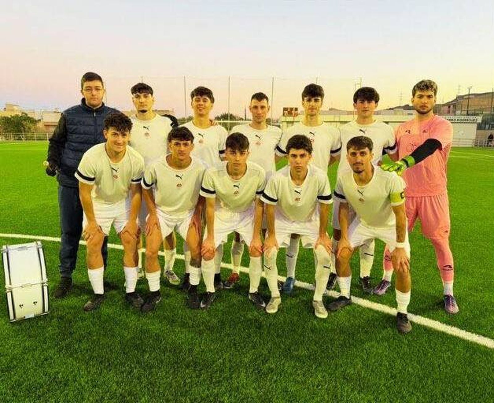 Once presentado por los de la barriada almeriense en su encuentro de este pasado fin de semana en Benahadux.