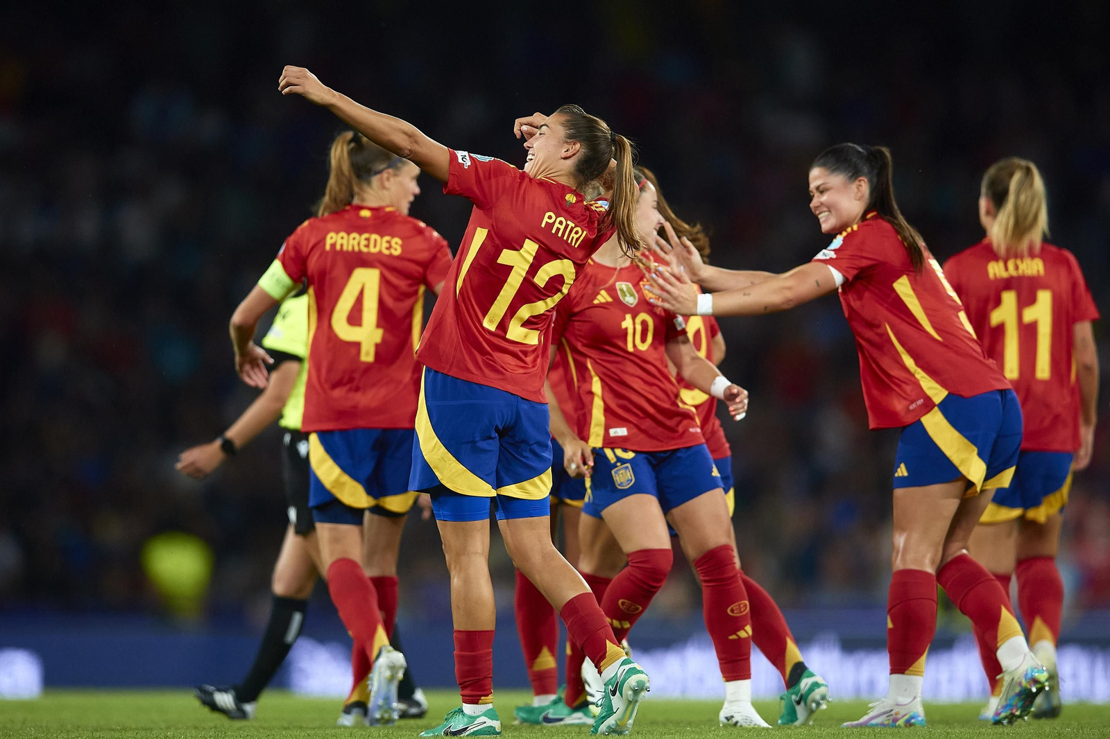 Las fotos del Italia - España de la Eurocopa femenina