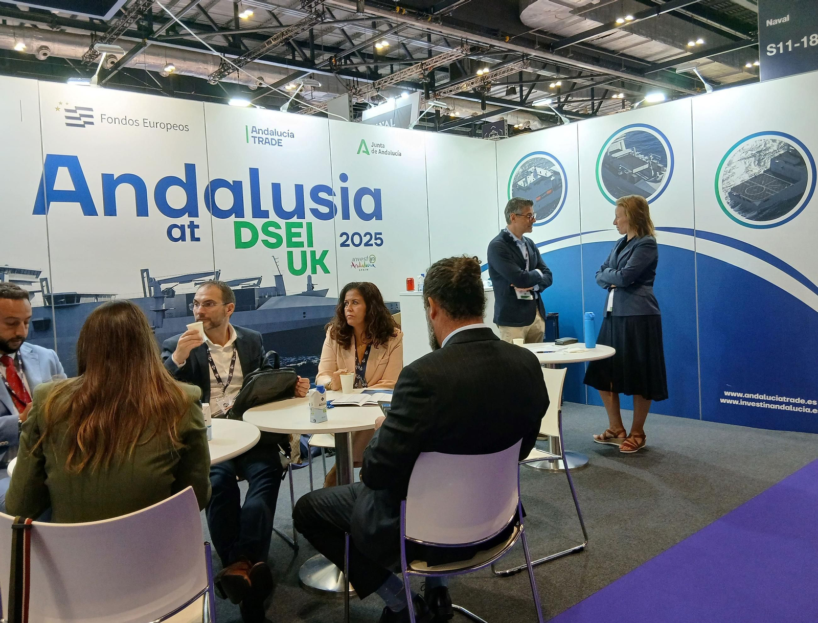 Expositor institucional de Andalucía TRADE en la Feria Internacional de Defensa DSEI de Londres.