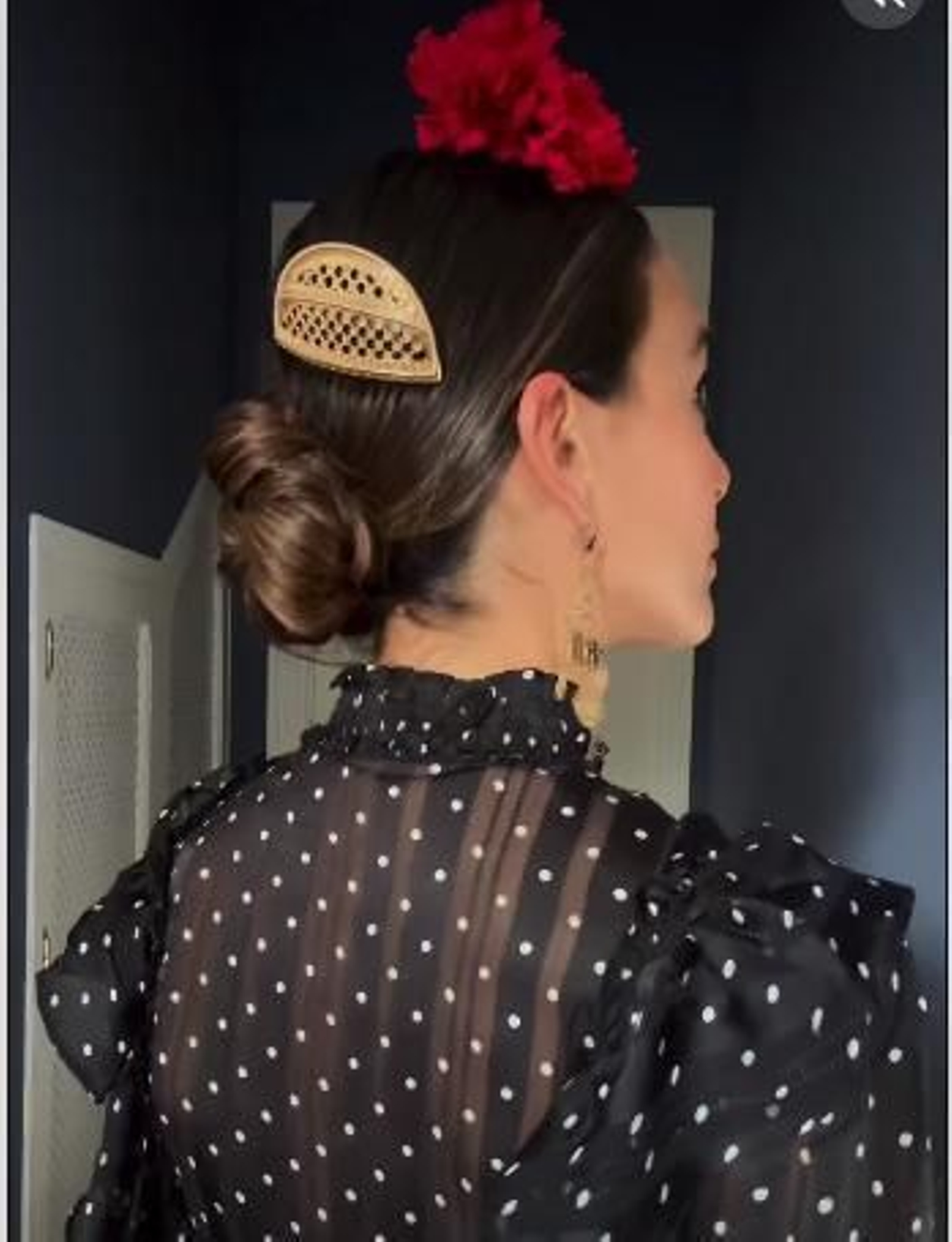 Rocío Osorno con peinado para la Feria de Abril. Rocío Osorno con peinado para la Feria de Abril.