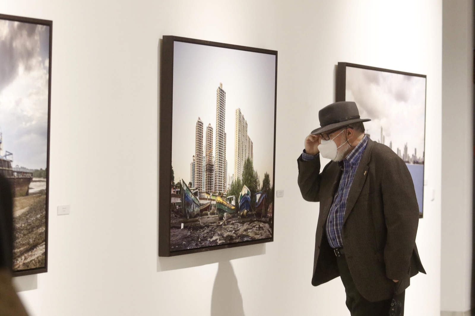 Un recorrido por la exposición 'Closer', de José María Mellado