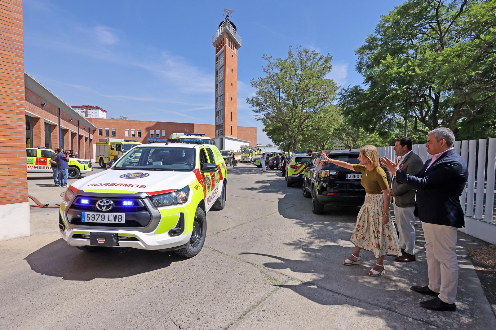 Bomberos de la provincia de Cádiz se trasladan a Orense para apoyar en la lucha contra los incendios